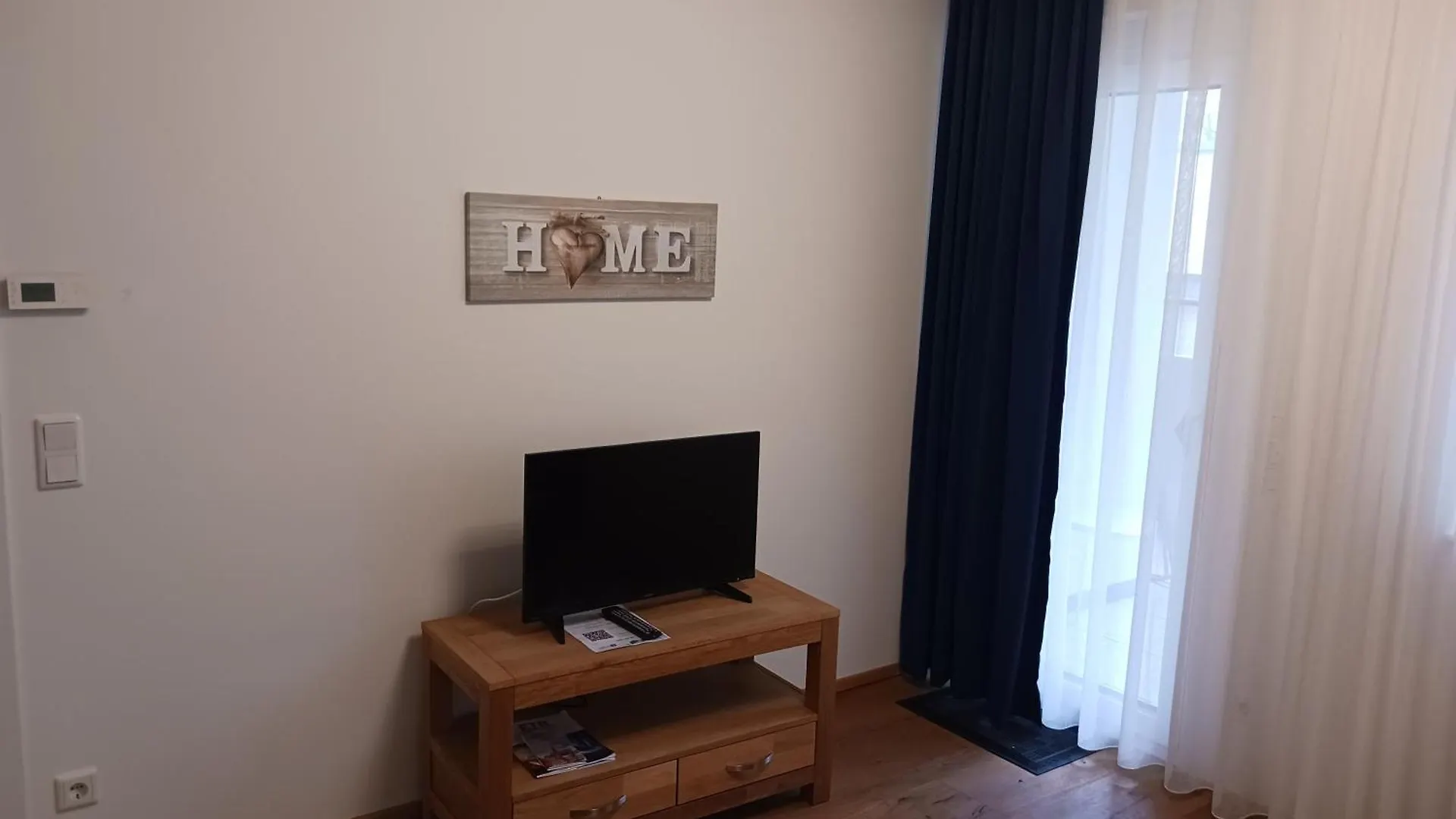 Ridvan Apartment contacts